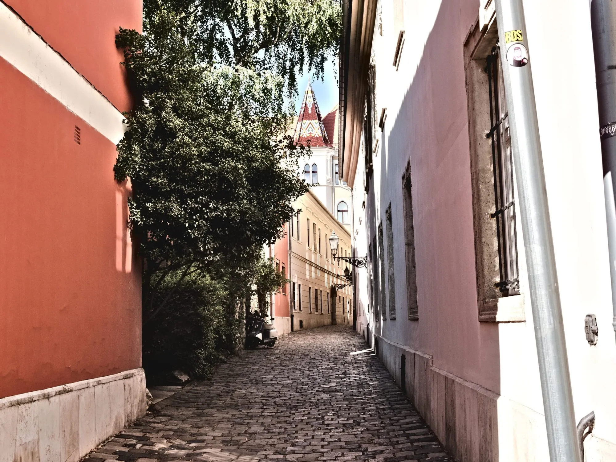 A quiet lane in the Castle District